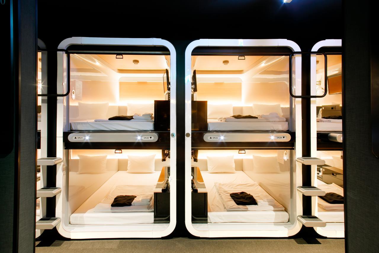 Отель First Cabin Tkp Nagoya Station Экстерьер фото